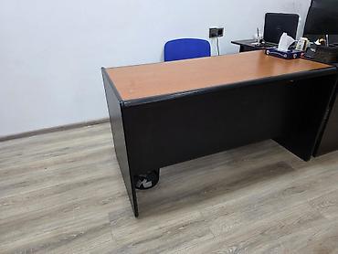 işci masa: TƏCİLİ SATILIR!!! Qiymət 1 ədədi üçündür. 7 ədəd masa var Ofis — 3