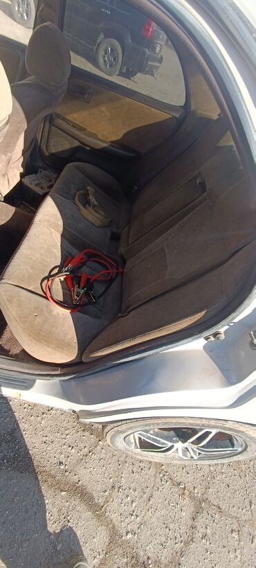 Honda: Honda Stepwgn: 2000 г., 2 л, Автомат, Бензин, Минивэн — 12