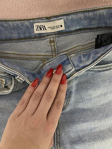 robin sakoi: Zara ženske farmerke – svetlo plave, skinny kroj. - Model: skinny/uz — 3