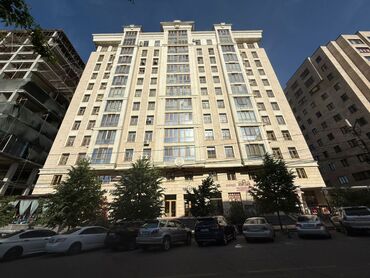 офис центр: Сдаю Офис, 140 м², В жилом комплексе, 1 линия, С отдельным входом