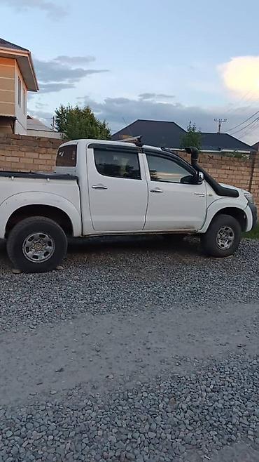тойота хилух: Toyota Hilux: 2010 г., Механика, Дизель, Пикап — 4