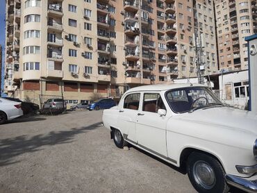 QAZ: QAZ 21 Volga: 2.4 l | 1960 il 5000 km Sedan — 5