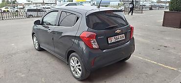 Chevrolet: Chevrolet Spark: 2019 г., 1 л, Вариатор, Бензин, Хэтчбэк — 4