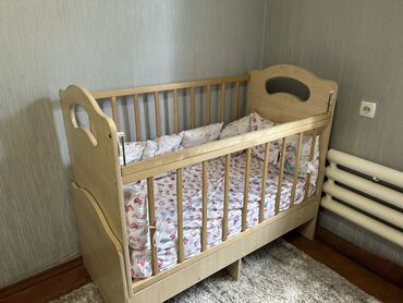 мебель в токмоке: Продаю детскую кровать б/у с матрасом!