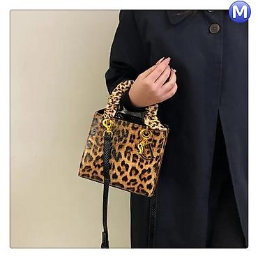 Toy aksesuarları: 2026 New collection Əldə qalan rənglər 📍Qiymət 42 Azn 📍Ölçülər 25x15x7 — 11