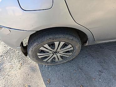 айнек авто: Nissan Март: 2004 г., Хетчбек — 6