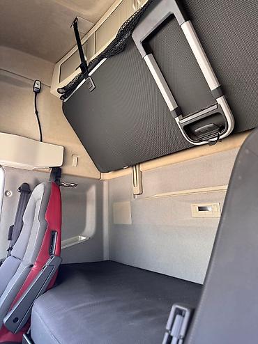 Прицепы и полуприцепы: Прицеп, Volvo, Шторный, от 12 т, Б/у at lalafo.kg — 34 Прицепы и полуприцепы: Прицеп, Volvo, Шторный, от 12 т, Б/у — 34