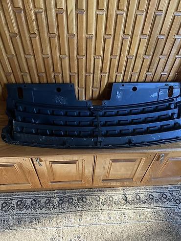 land rover velosiped: Land Rover ön radiator barmaqlığı - Orijinal Land Rover emblemi ilə — 6