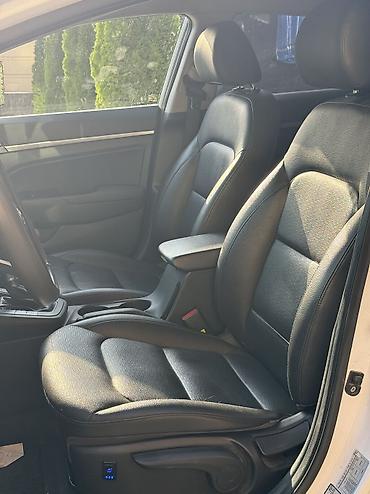 xpeng g3: Hyundai Avante: 2020 г., 1.6 л, Автомат, Бензин, Седан — 10