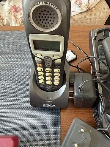 nezaret kamerasi: Panasonic simsiz/masaüstü telefon sistemi Xüsusiyyətlər: - Baza — 2