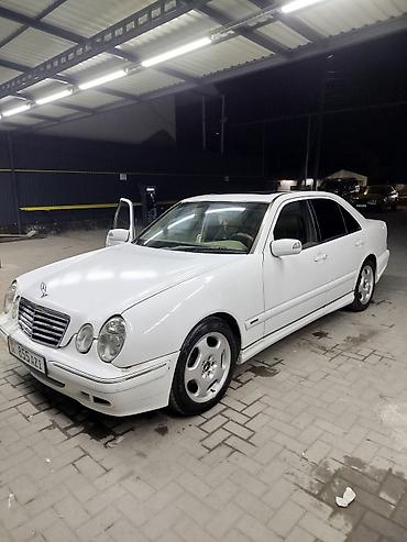Mercedes-Benz E-Class: 2001 г., 3.2 л, Автомат, Бензин, Седан