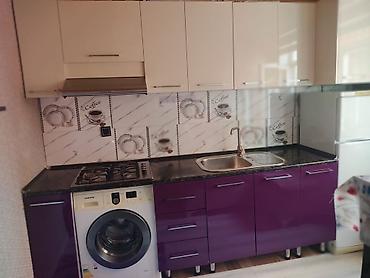 evimiz mebel: Mətbəx mebeli satılır 350₼. Ölçü 3m. Üzərində moyka verilir.Ünvann — 1