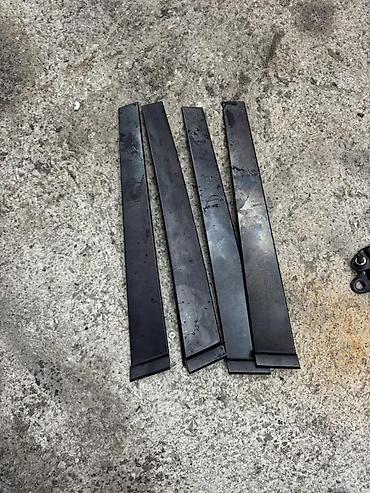 satom: PLASTIKE VRATA FORD FUSION | Cena je po komadu sve 4 3000 — 1