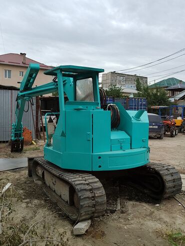 почвофреза доминатор: Экскаватор, 2005 г., Гусеничный