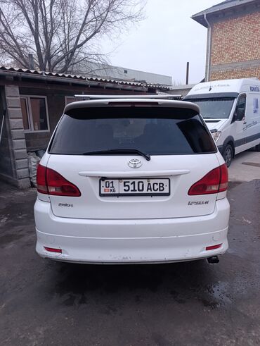 Toyota: Toyota Ipsum: 2002 г., 2.4 л, Автомат, Бензин, Минивэн — 12