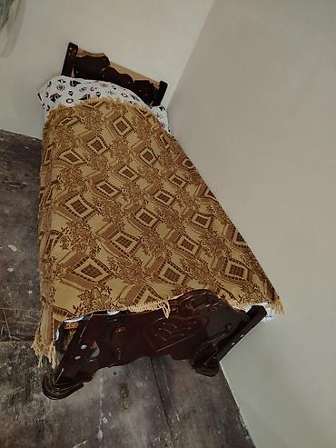 ucuz matras satilir: Salam bine salxozda iwlenmiw 2 eded carpayi matrasi ile biri 50 azn — 2
