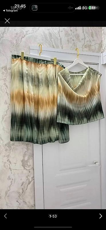 Костюмы с юбкой: Одежда женская покупала в Италии/Дубаи, размеры от 48 до 58, новое и — 40