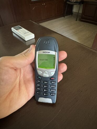 телефон 6s: Nokia 6210 Navigator, Б/у, 1 ТБ, цвет - Синий, 1 SIM