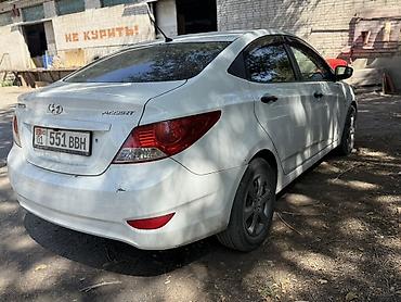 getz 2: Hyundai Accent: 2013 г., 1.6 л, Автомат, Бензин, Седан — 4