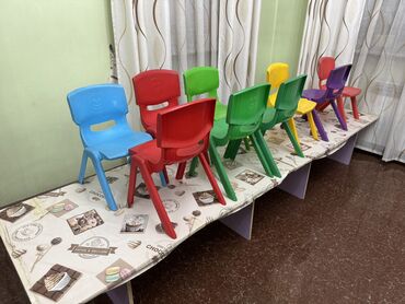 стол обеденный: Мебель для садика .Продается обеденный стол (4 шт )