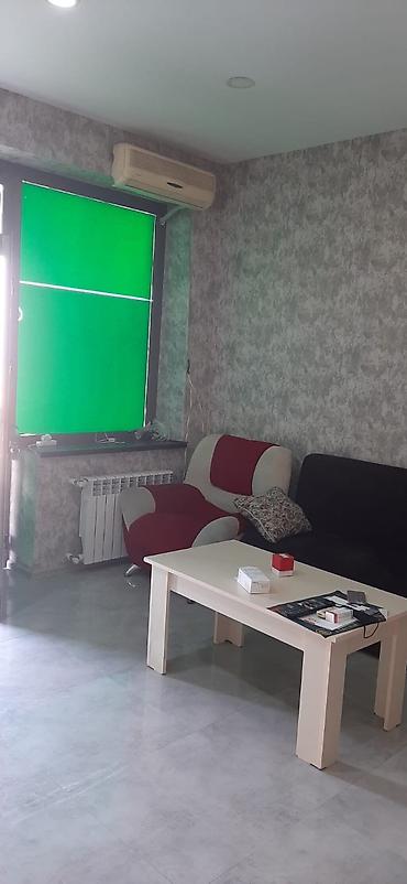 gence emlak satisi: Cıxarışlı (Kupcalı) 9 ildi eyni adamda arendadadı.ümumi sahəsi 45m² — 9