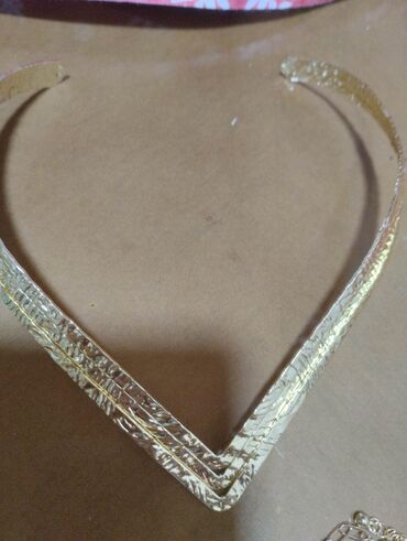 Bilərziklər: Bilərzik, Ünvandan götürmə — 8