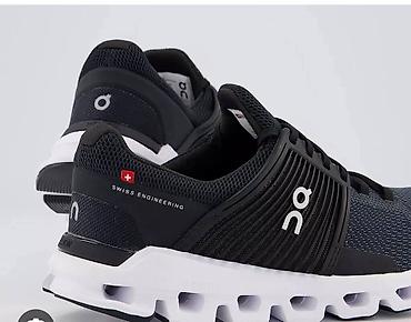 ecco muske cizme: Muška patika – crno‑bele lifestyle i sportske opcije - Dsquared2 — 2