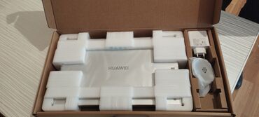 Huawei: Intel Core i5, 15.6 "