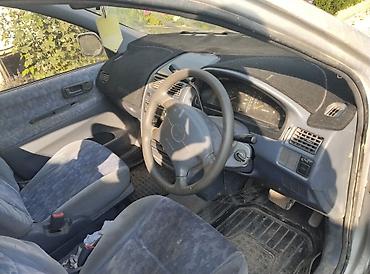 e klass: Toyota Ipsum: 1998 г., Автомат, Бензин, Минивэн — 5