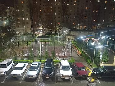 ev menzil: Bakixanovda ticaret merkezinin yaxinliqinda abad heyetde 3/9 — 1