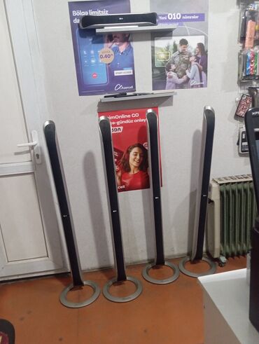 İşlənmiş LG Kolonka, Növ - Ev kinoteatrı üçün, rəng - Gümüşü