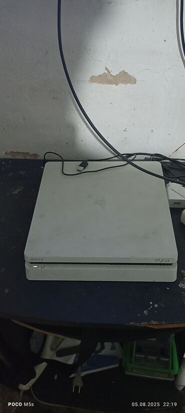 ноутбук hp бу: Игровая приставка Sony PlayStation 4 слим 500гб есть два геймпада один