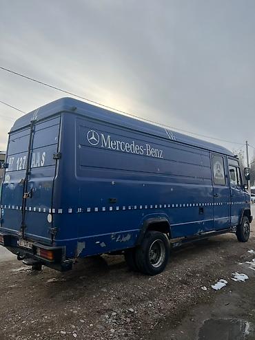 Грузовики: Грузовик, Mercedes-Benz — 3