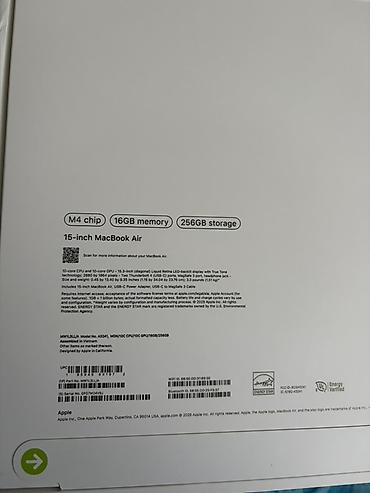 macbook retina: Apple MacBook Air 15" (2025) – M4 çip, 16GB yaddaş, 256GB yaddaş — 2