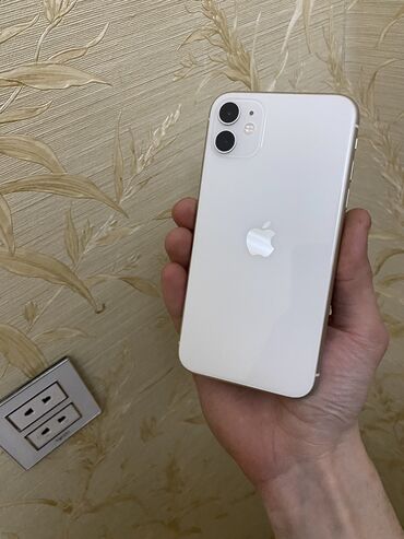 apple 11 qiymeti: Telefon 0 dan mendedir idealdir ciziq bele yoxdur ustada olmuyub