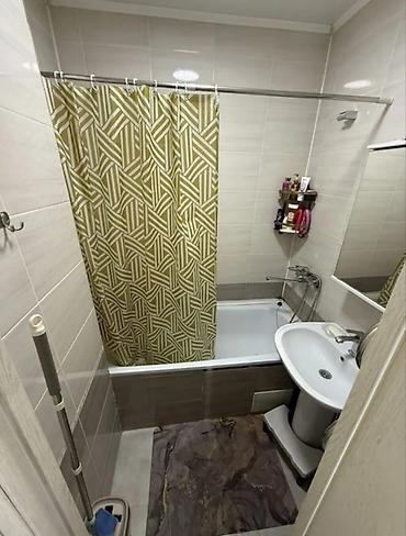 Продажа квартир: 3 комнаты, 63 м², Аламедин-1 мкр 105 серия, 1 этаж, Евроремонт — 5