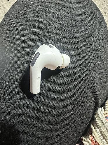 airpods оригинальные: Правый наушник airpods pro 3
ОРИГИНАЛ — 2