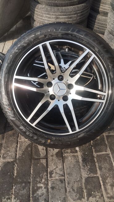 təkər 16 c: R17 mercedes disk təkər ideal vəzyətdə çatı svarkası yoxdur təkərləri