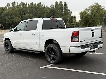 ram внедорожник: Dodge Ram 1500: 2022 г., 3.6 л, Автомат, Бензин, Пикап — 8