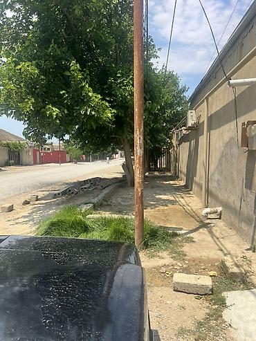 atciliqda evler: Obyekt: həyəti olan fərdi yaşayış evi Təsvir: - Tam daş hasarla — 2