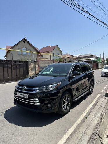 Toyota: Toyota Highlander: 2018 г., 3.5 л, Вариатор, Гибрид, Кроссовер