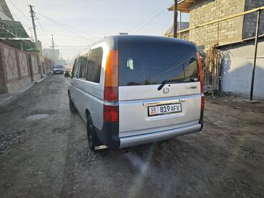 Honda: Honda Stepwgn: 2002 г., 2 л, Минивэн — 8