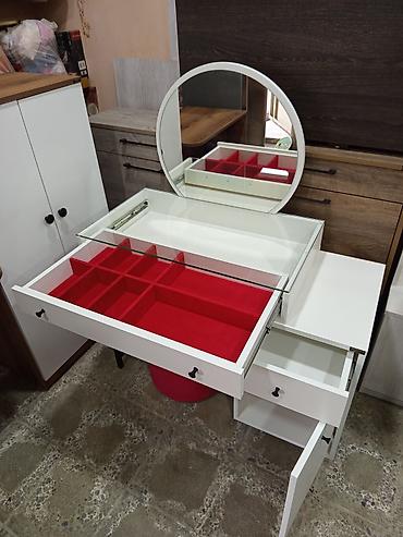 Masa və oturacaq dəstləri: Qonaq otağı üçün, Yeni, Açılan, Dördbucaq masa — 13