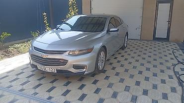 baqaj ustu: Chevrolet Malibu: 1.5 l | 2017 il 210000 km Sedan — 5