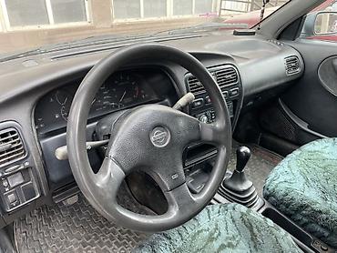 под вкуп: Nissan Primera: 1991 г., 1.6 л, Механика, Бензин, Седан — 3