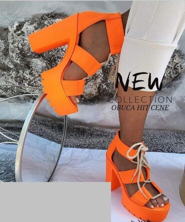 new yorker haljine za plazu: Sandale