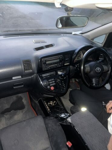 сиденья на эстиму: Toyota WISH: 2003 г., 1.8 л, Автомат, Бензин, Универсал