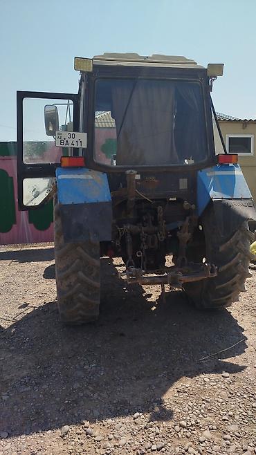car buy: Belarus 892 traktor - Model: Belarus 892 (etiket üzərində “БЕЛАРУС — 4