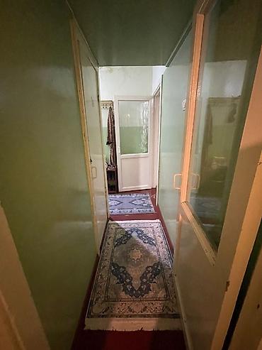 квартира ош прадажа: 3 бөлмө, 72 м², 103-серия, 4 кабат, Ремонт талап кылынат — 5