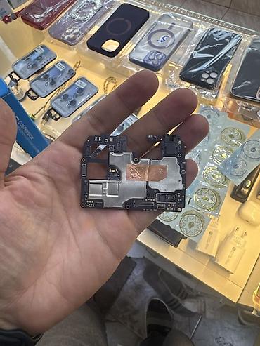 telefon plata: Məhsul: Smartphone ana platası (mainboard) Təsvir: - Tam ölçülü mobil — 1